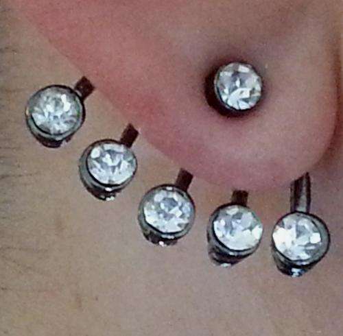 Round studs rhinestone earring / ear cuff