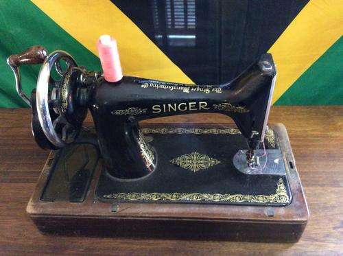 Vintage Singer Sewing Machine