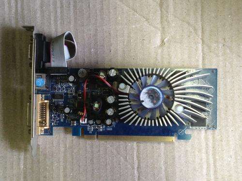Gigabyte  NVIDIA GeForce 9300gs  512mb 64 bit ddr2 pci express graphic card