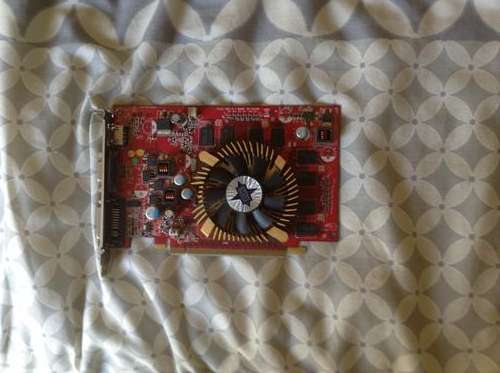NVIDIA GeForce 9400 GT - 512 MB. Pci express graphic card