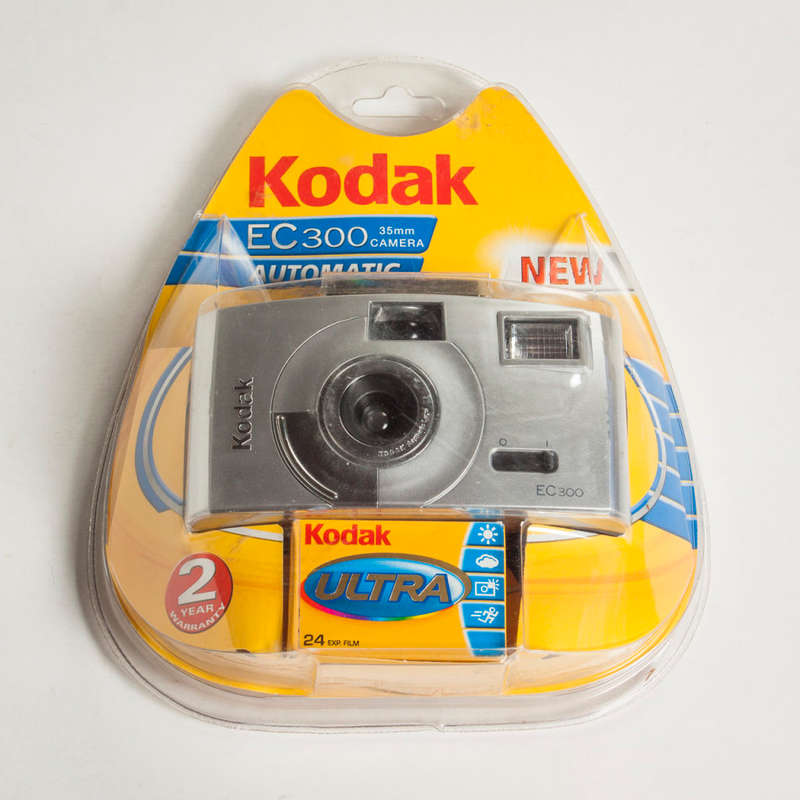 Kodak EC300 35mm film camera