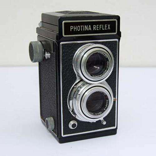 Photina Reflex twin lens reflex camera with lightmeter