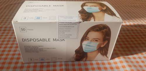 3PLY MEDICAL MASK.BID PER MASK .ANY AMOUNT OF MASK..SHIPR75