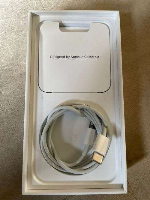 Apple iPhone 12