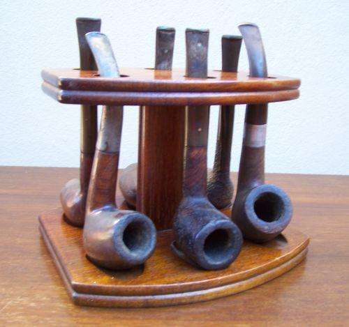 Pipe Stand and 6 Pipes