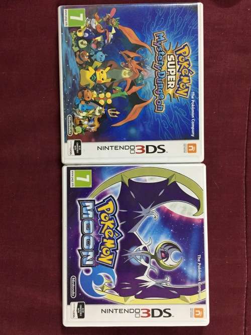 White Nintendo 3DS XL Console Bundle (2x Games, 6x Stylis, Charger, Action Replay, Pokemon Box)
