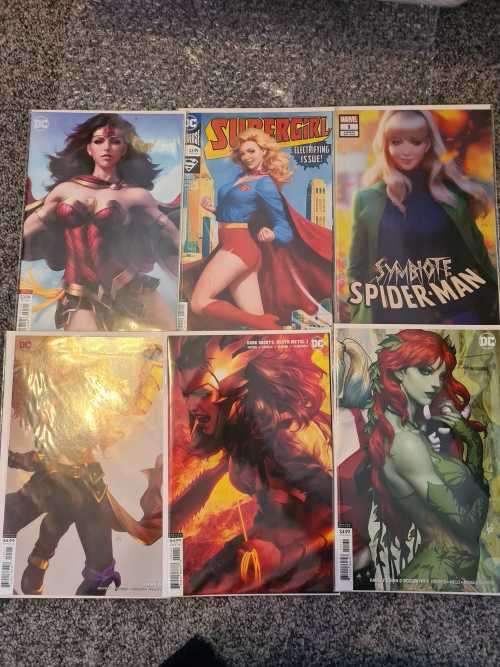 Comic book collection! - Marvel, DC, Spiderman, Wonder Woman, Captain Marvel, Artgerm - 72 books