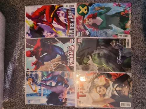 Comic book collection! - Marvel, DC, Spiderman, Wonder Woman, Captain Marvel, Artgerm - 72 books