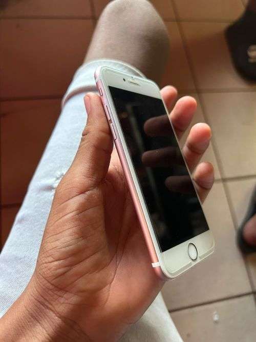 Iphone 6s Rose gold 64GB