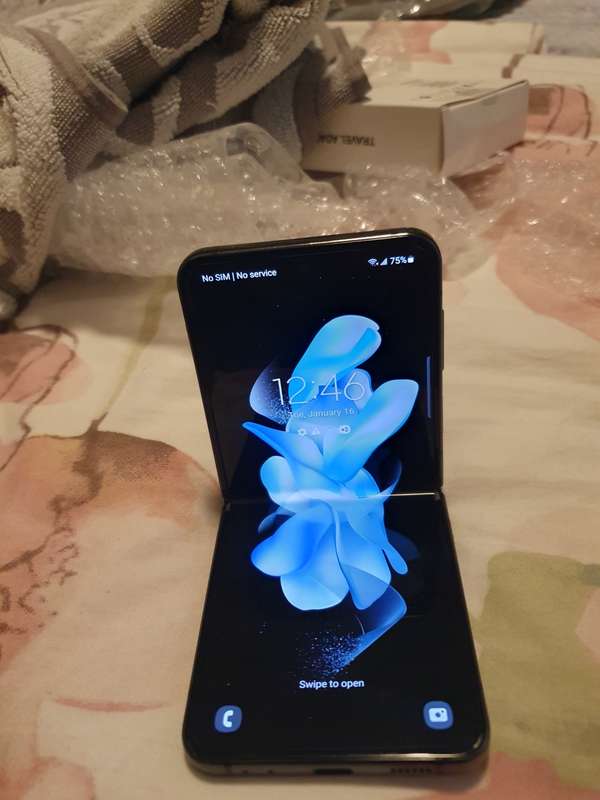 Samsung Galaxy ZFlip 4