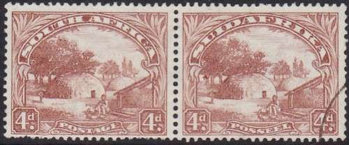 UNION SA - ROTO 4D PAIR, VARIETY=MONKEY IN TREE (LEFT SIDE OF RIGHT STAMP) - FINE USED!!!!!