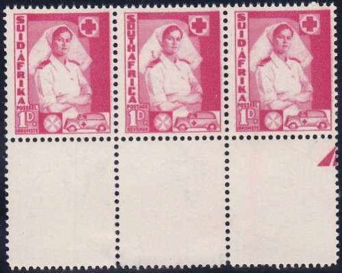 UNION SA - WAR EFFORT, 1D NURSE, VARIETY=RED MARK ON NURSE VEIL (MIDDLE STAMP) - U/M STRIP OF 3!!!!!