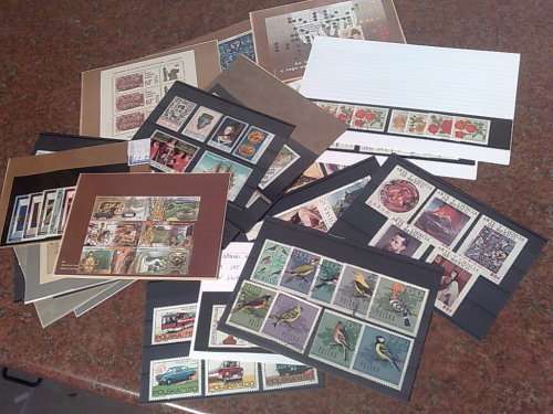 NICE CLEARANCE LOT( NO 2)-25 CARDS WITH UM/USED SETS ,BLOCKS,CONTROLS,MINISHEETS-HIGH RESALE,CV
