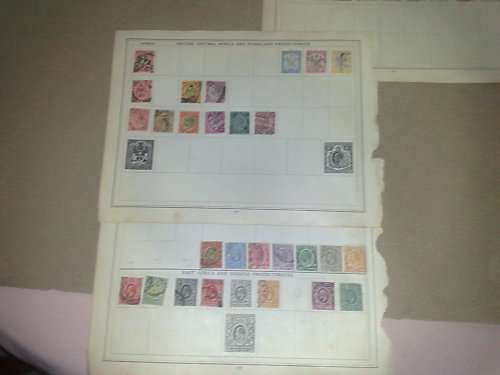 BRITISH COMMONWEALTH-10  OLD ALBUM PAGES WITH ASSORTED STAMPS,BID PER PAGE,MANY Q VICS