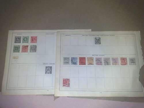 BRITISH COMMONWEALTH-10  OLD ALBUM PAGES WITH ASSORTED STAMPS,BID PER PAGE,MANY Q VICS