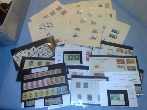 GLORY LOT-BETTER ITEMS ON 30 CARDS/SLEEVES & 10 PAGES GB COMM MINT SETS,GOOD VALUE LOT,BARGAIN BUY