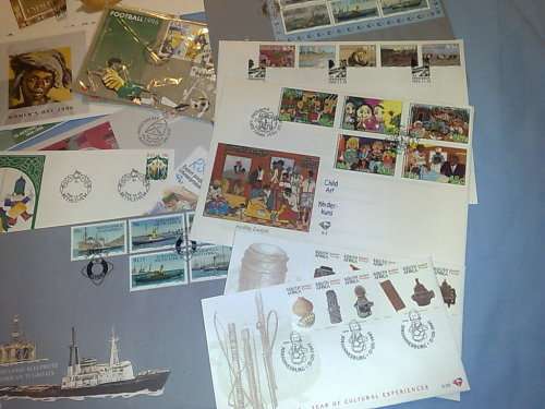 RSA-6TH SERIES-20 FDC,10 FOUNDATION FDC PLUS 10 MINISHEETS-UM-PAY FOR 25 GET 15 FREE