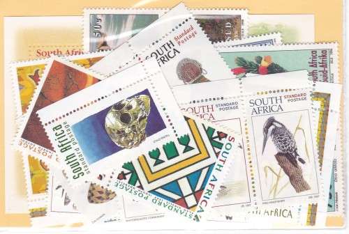 RSA - NICE ASSORTMENT OF MODERN SINGLES, ALL FINE U/M - FACE VALUE=R100!!!!!