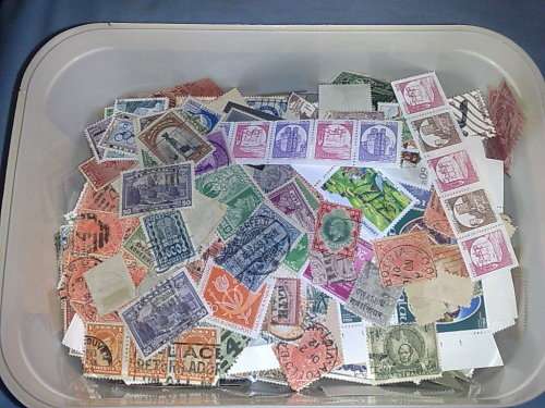 WORLWIDE ASS. IN ALMOST FULL ICE CREAM TUB-MANY HUNDREDS, GOOD STAMPS IN HERE,SURE TO BE FINDS