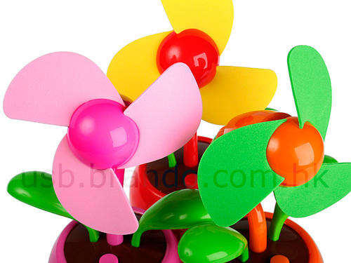 **20 ITEMS ON AUCTION!! MINI USB FLOWER FAN**