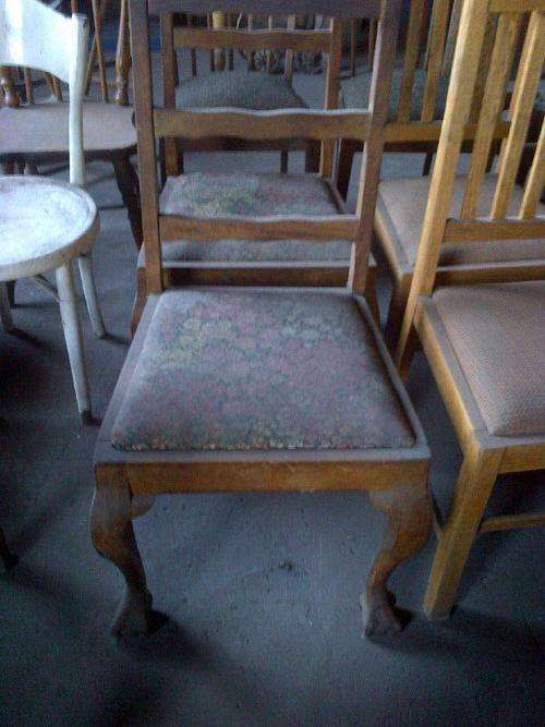 2 ball en claw dinning room chairs