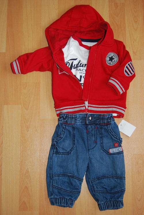Boys 3piece denim set. White T shirt, jeans & Red hoodie top SIZE 12 - 18 Months
