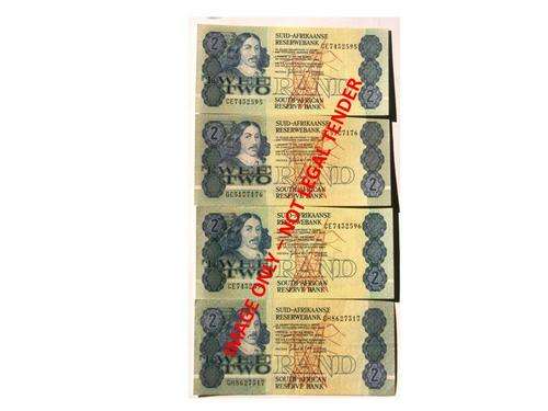 R2 Gerhard de Kock Version 3 Unc.  4 notes