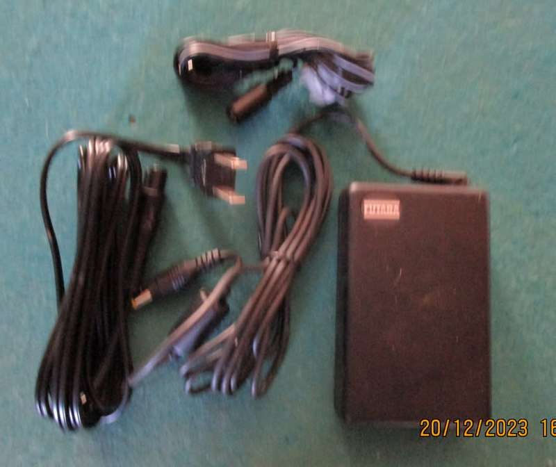 Vixen AC Adapter 12v 3 Amp #3599 Centre tip negative (made in Japan)