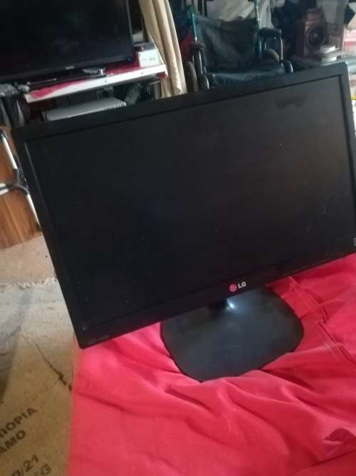 LG screen 20M35A +19V power supply