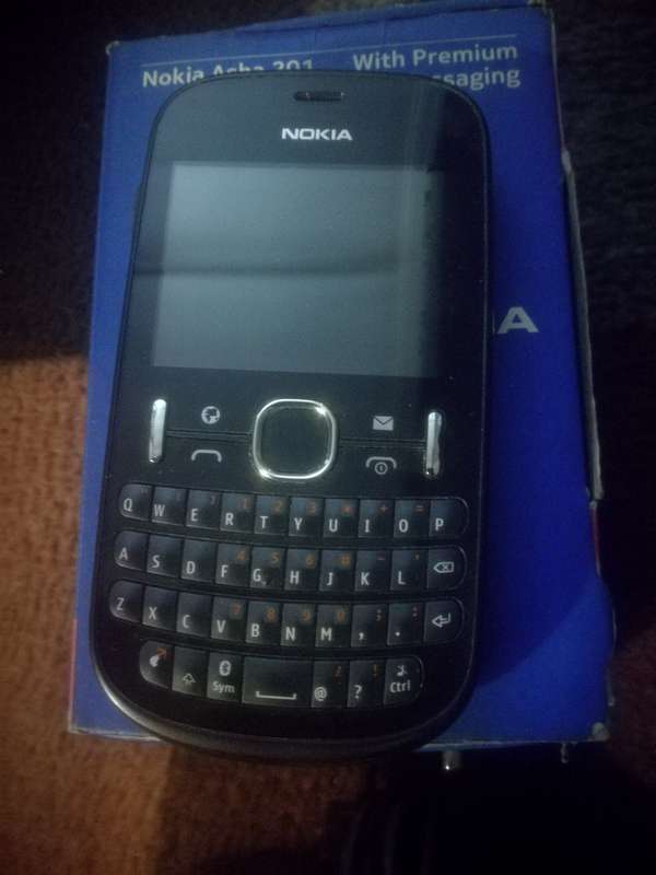 Nokia asha 201.... 100% working