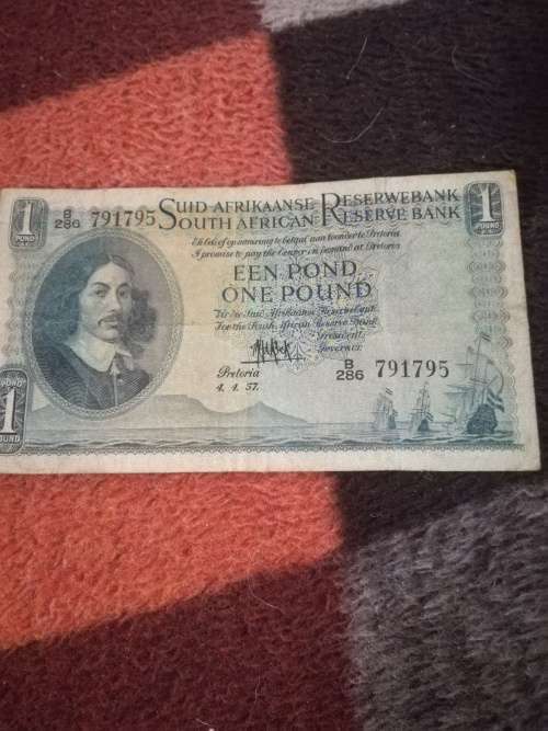 1 pound M H de Kock nice.!