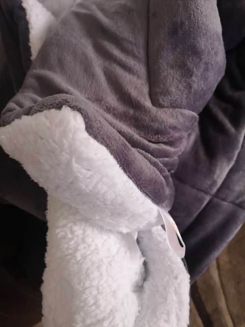 Fleece Comforter Grey