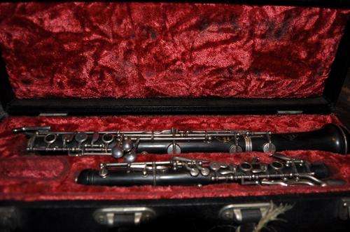 Oboe with hardcase - Noblet