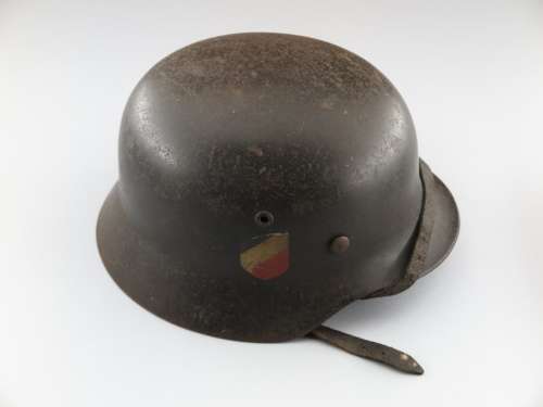 Orginal WW2 M35 "Quist" double decal Luftwaffe Helmet