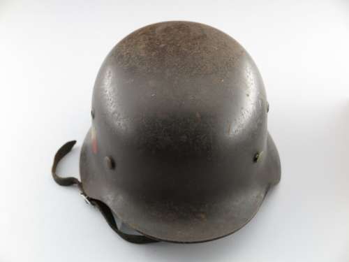 Orginal WW2 M35 "Quist" double decal Luftwaffe Helmet