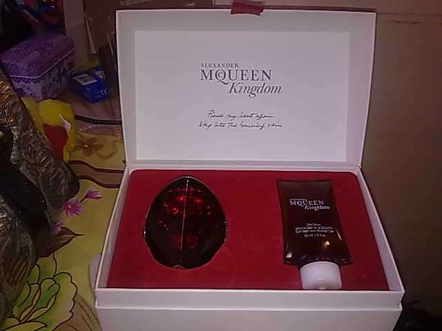 ORIGINAL ALEXANDRA MQUEEN PERFUME