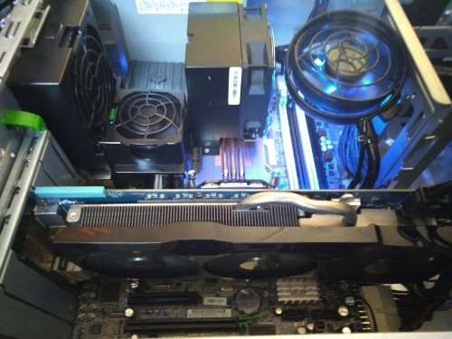 ! HP Z420 INTEL XEON GAMING POWERHOUSE !!