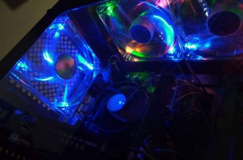 ! 10th GEN HEX-6-CORE 4.5 GHz INTEL i5 GAMING RIG !