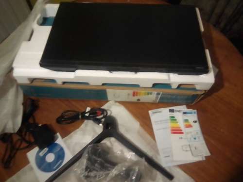 !! AS NEW (BOXED) SAMSUNG 24 inch FHD, IPS GAMING MONITOR - LATE MODEL !!