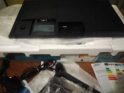 !! AS NEW (BOXED) SAMSUNG 24 inch FHD, IPS GAMING MONITOR - LATE MODEL !!