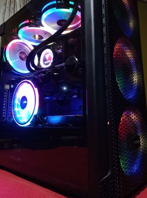 ! PRO GAMING BEAST - i7-10700 GAMING / 8GB GPU !