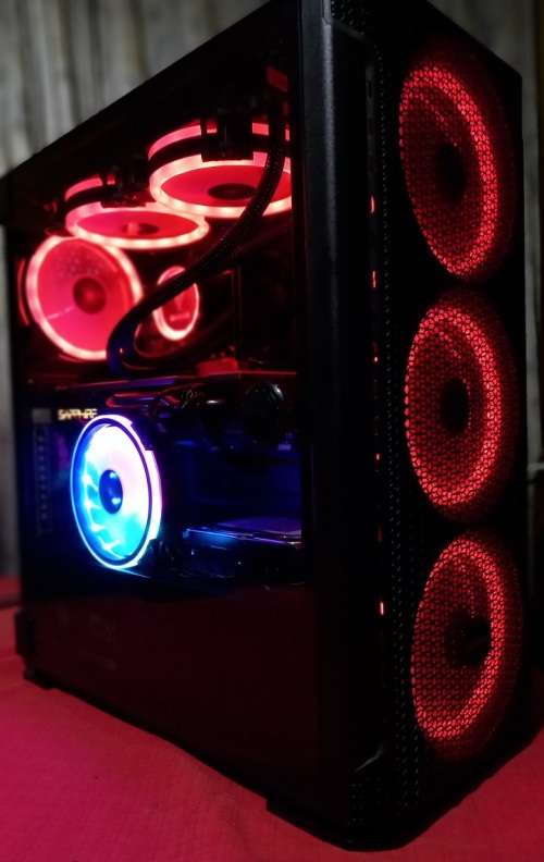 ! PRO GAMING BEAST - i7-10700 GAMING / 8GB GPU !