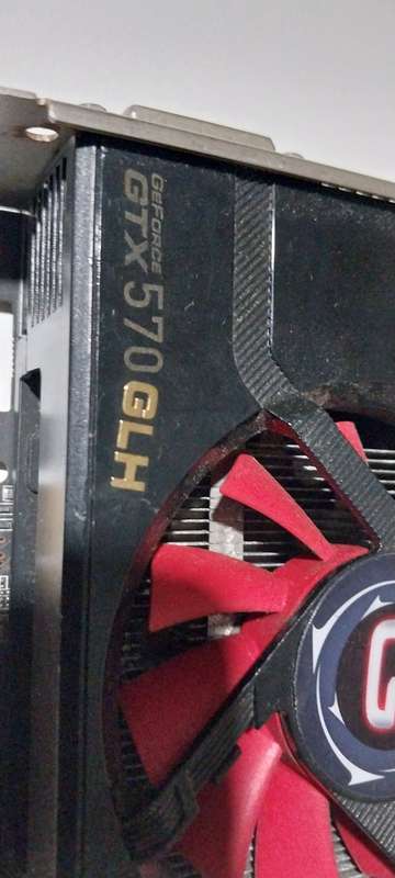 !! LOT OF (X3) GPUs - PARTS OR REPAIR !!