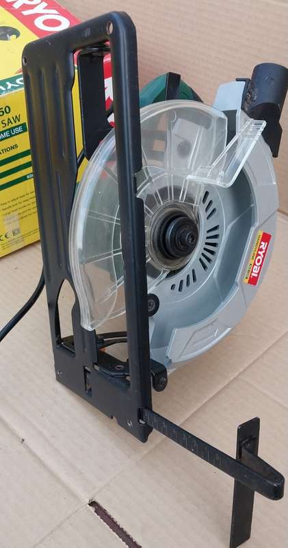 Powerful Ryobi Circular Saw HCS-1250