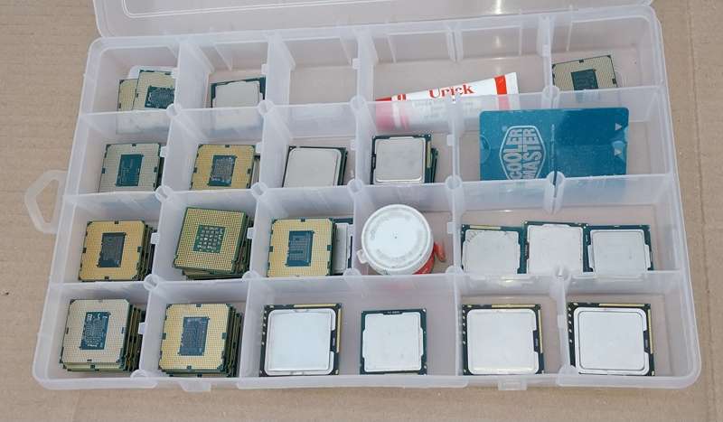 43 X CPU`s - Sold as a LOT