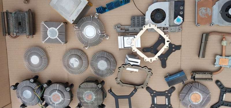 Lot Of PC CPU Fan Coolers & Aluminium Heatsinks