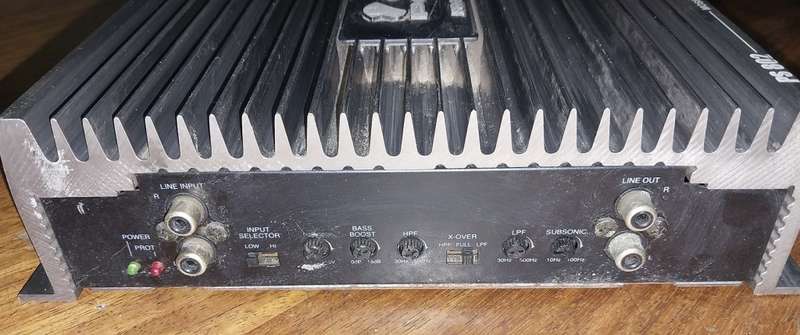 800W ICE POWER AMP +12` 600W WHARFEDALE SUBWOOFER CAR AUDIO