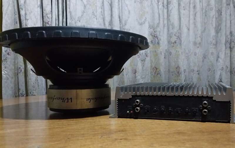 800W ICE POWER AMP +12` 600W WHARFEDALE SUBWOOFER CAR AUDIO