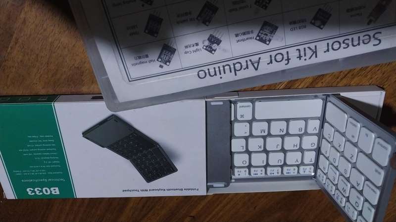 R3.5K Value - RASPBERRY PI COMPUTE + ARDUINO 37-SENSOR KIT + WIRELESS MINI KEYBOARD