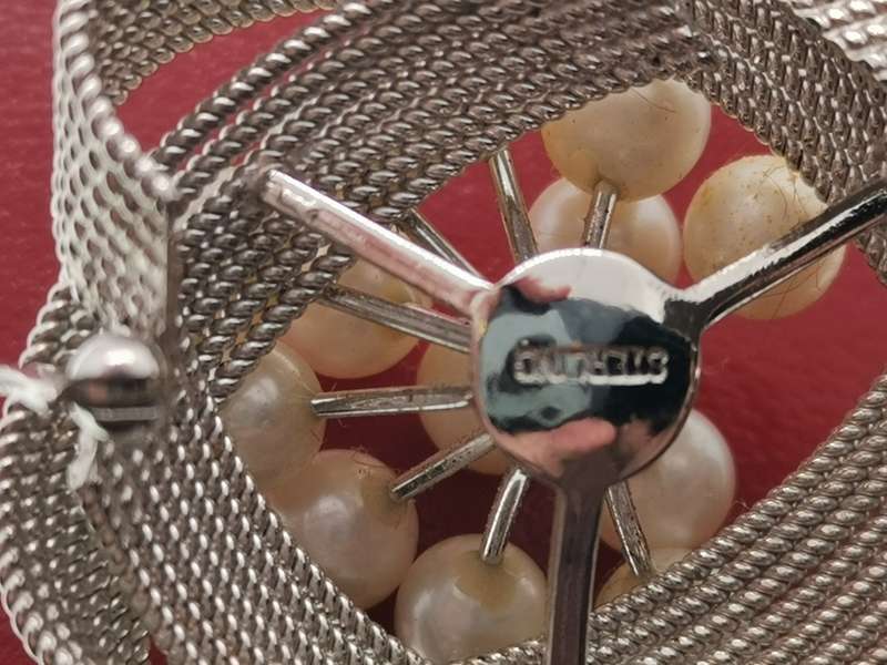 Vintage Sterling sliver and pearl brooch